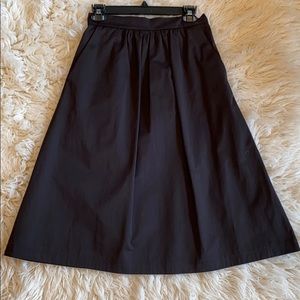 NWOT Zara skirt with pockets